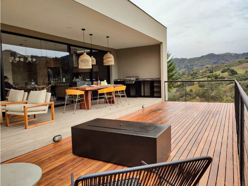 CASA PARA ESTRENAR EN JULIO 2024. SECTOR SAJONIA — foto 2