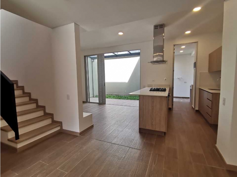 Casa para estrenar en unidad cerrada en el la ceja (LDC) — foto 4