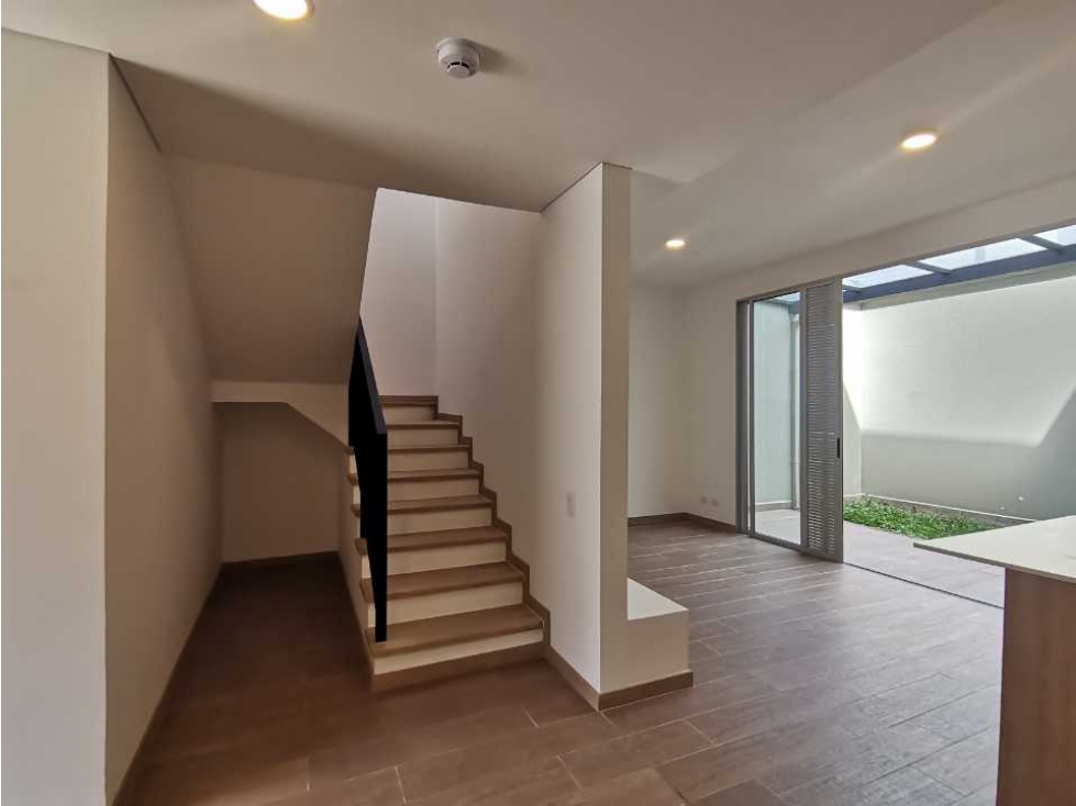 Casa para estrenar en unidad cerrada en el la ceja (LDC) — foto 5