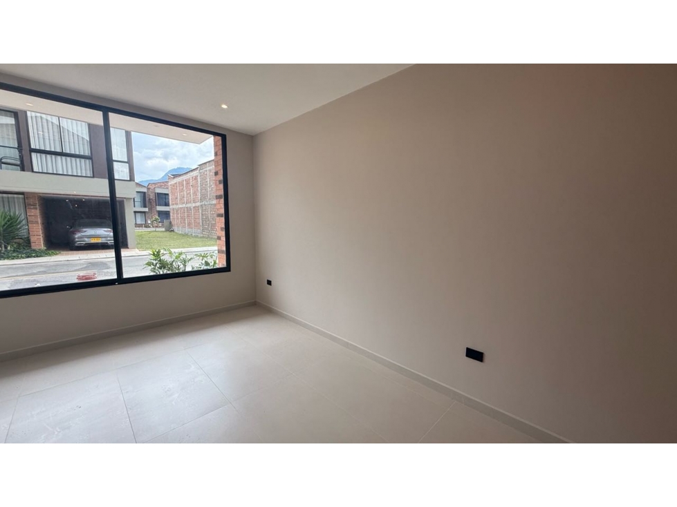 Casa para estrenar en Urbanización cerrada La Ceja — foto 4