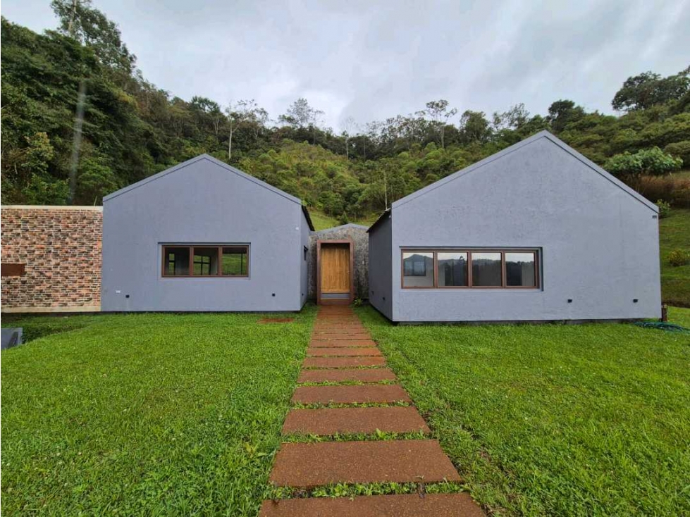 Casa para estrenar en venta en El Retiro