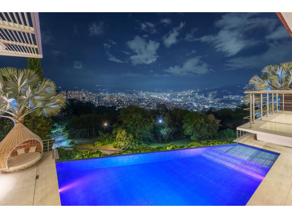 Casa en Arriendo Amoblado en El Poblado