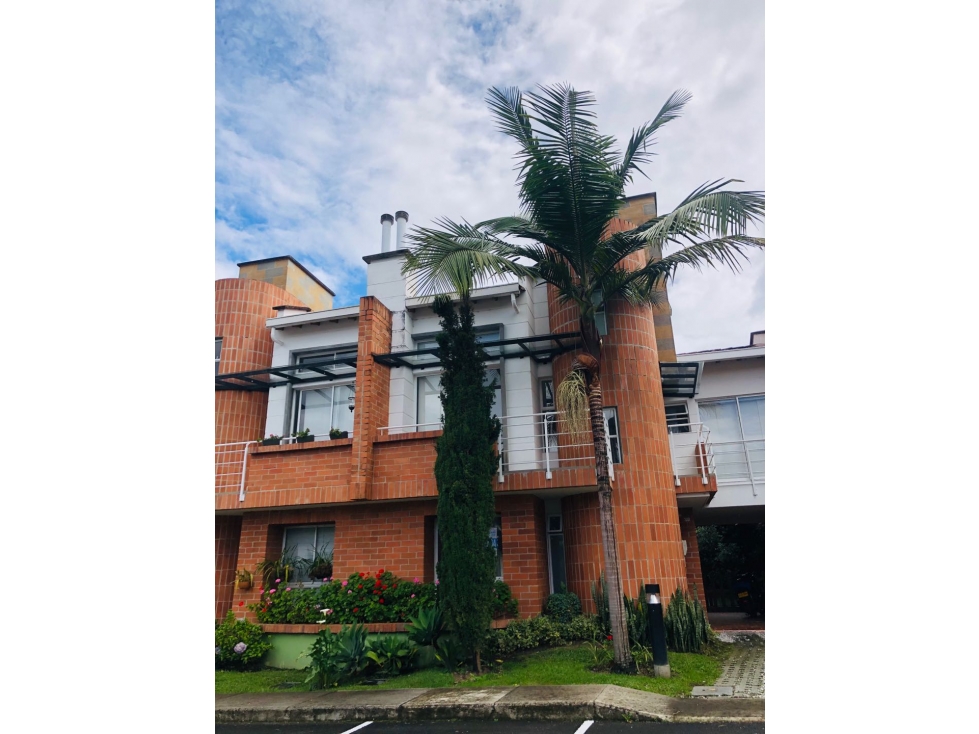 Casa en Arriendo en El Retiro