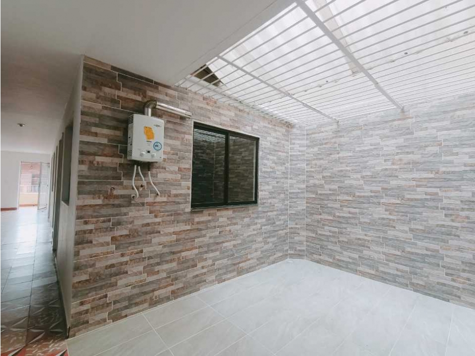 CASA PARA LA RENTA EN ENVIGADO (LA MAGNOLIA) - 2