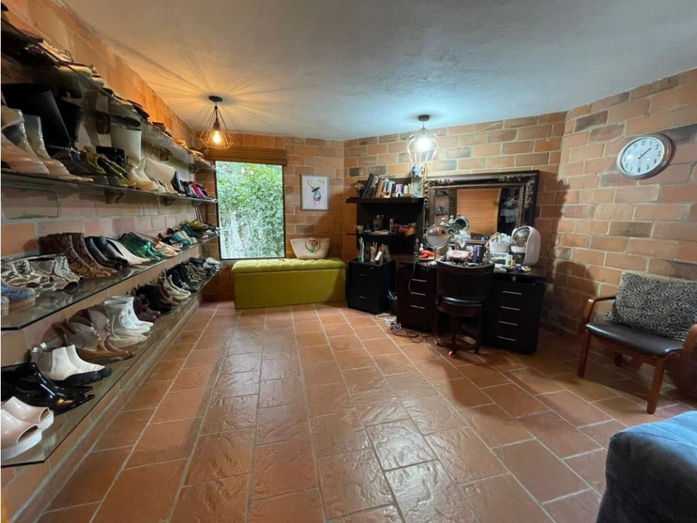 Casa en Venta en Envigado sector Loma del Chocho — foto 5