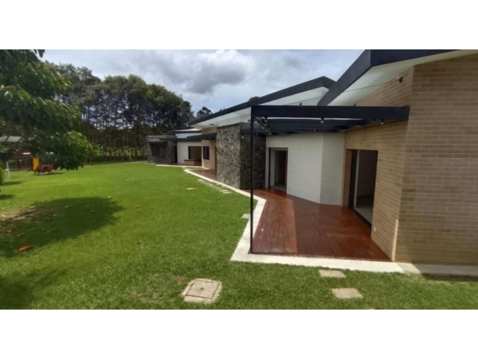 Casa en Arriendo en Llanogrande sector Pontezuela