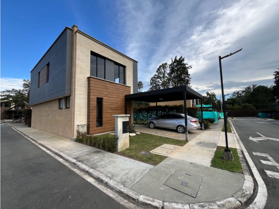 Casa en Arriendo en Llanogrande