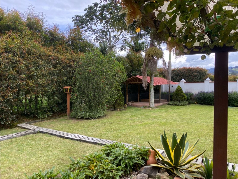 Casa en Arriendo en Llanogrande vía Aeropuerto — foto 3