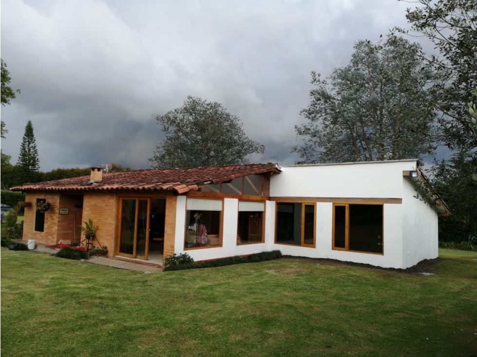 Casa Amoblada en Arriendo en Rionegro sector el Yarumo