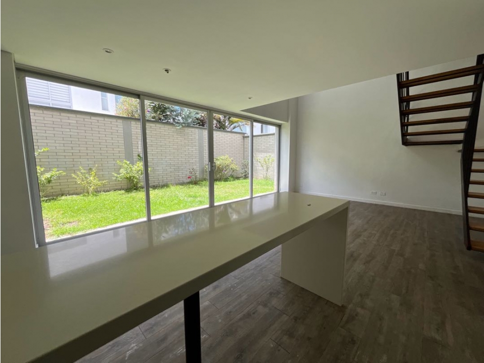 Casa en Arriendo en Rionegro sector El Porvenir - 1