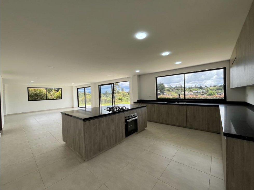 Casa en Arriendo en Vía San Antonio - La Ceja — foto 4