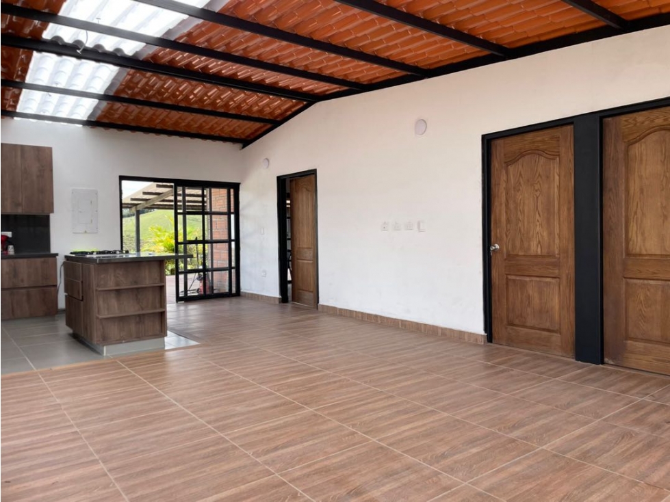 Casa en Arriendo en El Carmen de Viboral — foto 2