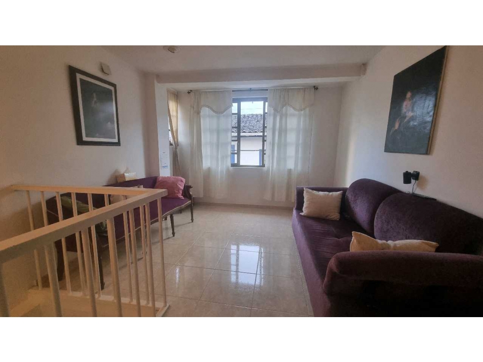 Casa para la venta a 1.5 cuadras de la plaza de Filandia - 1