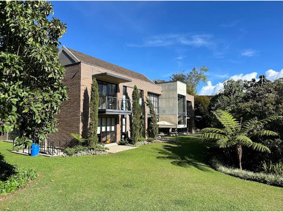 Casa para la venta - Alto de las palmas