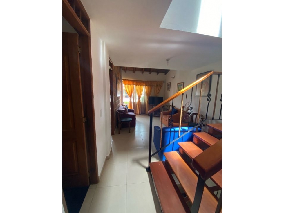 Casa para la venta, Barrio la Floresta, la Ceja, Antioquia