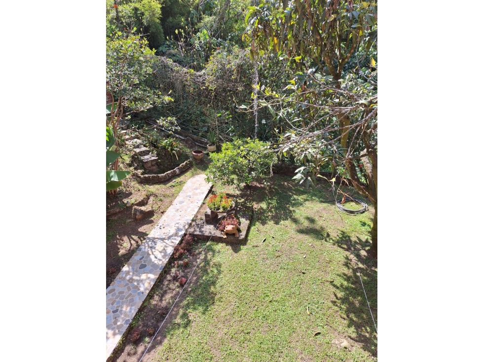 Casa para la venta El Poblado Cola del Zorro campestre y silenciosa — foto 6
