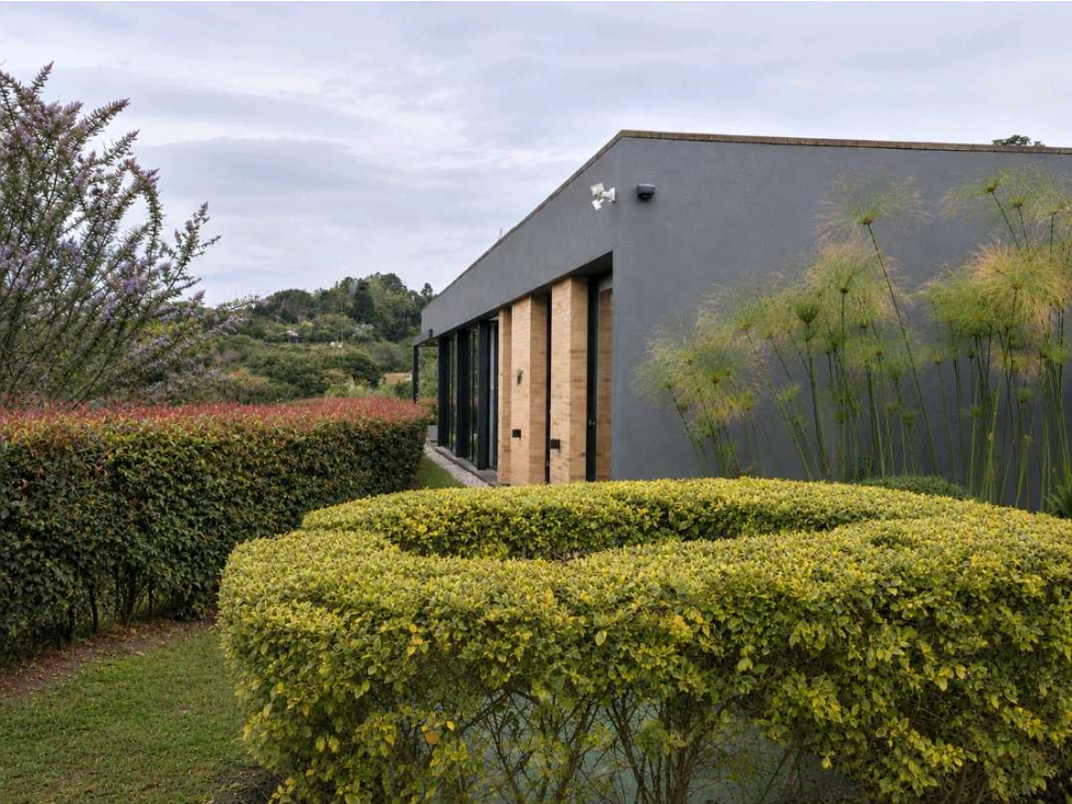 CASA PARA LA VENTA EL RETIRO VIA PANTANILLO — foto 4