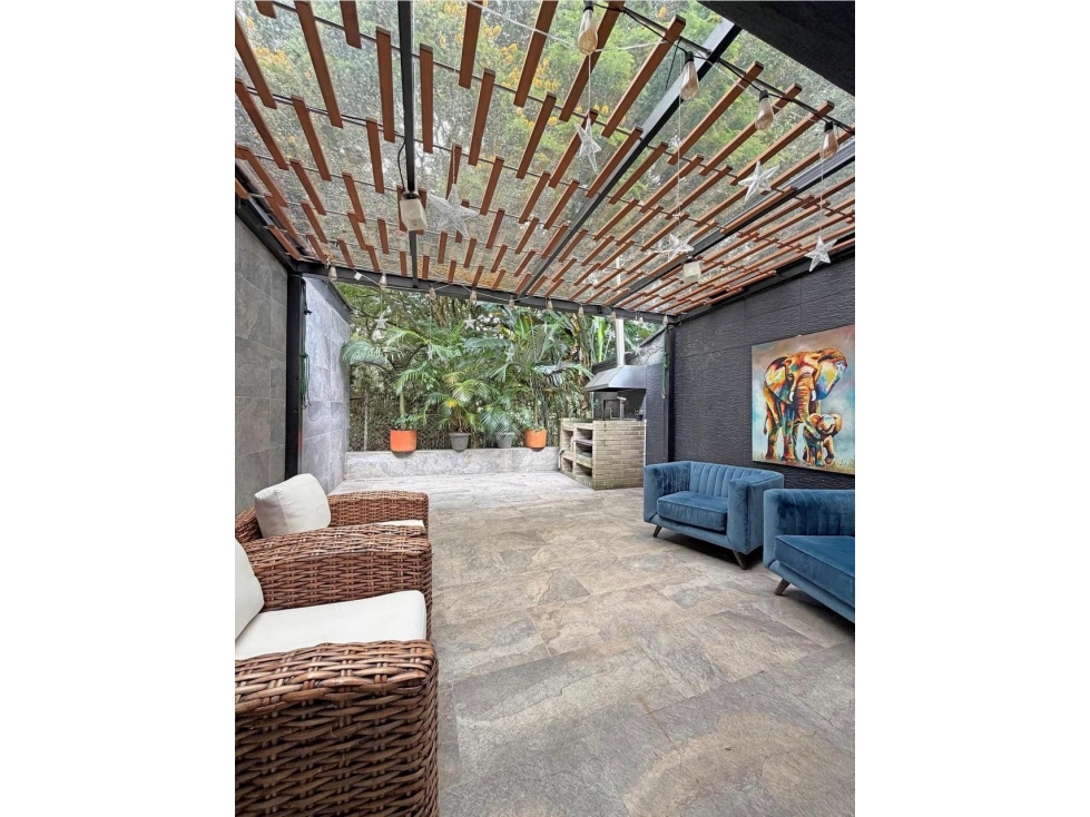Casa para la venta en el Poblado sector la frontera, remodelada — foto 2