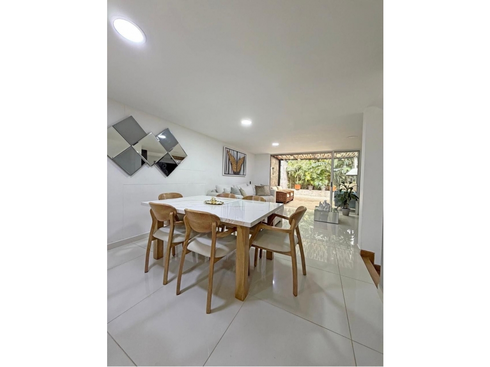 Casa para la venta en el Poblado sector la frontera, remodelada — foto 6