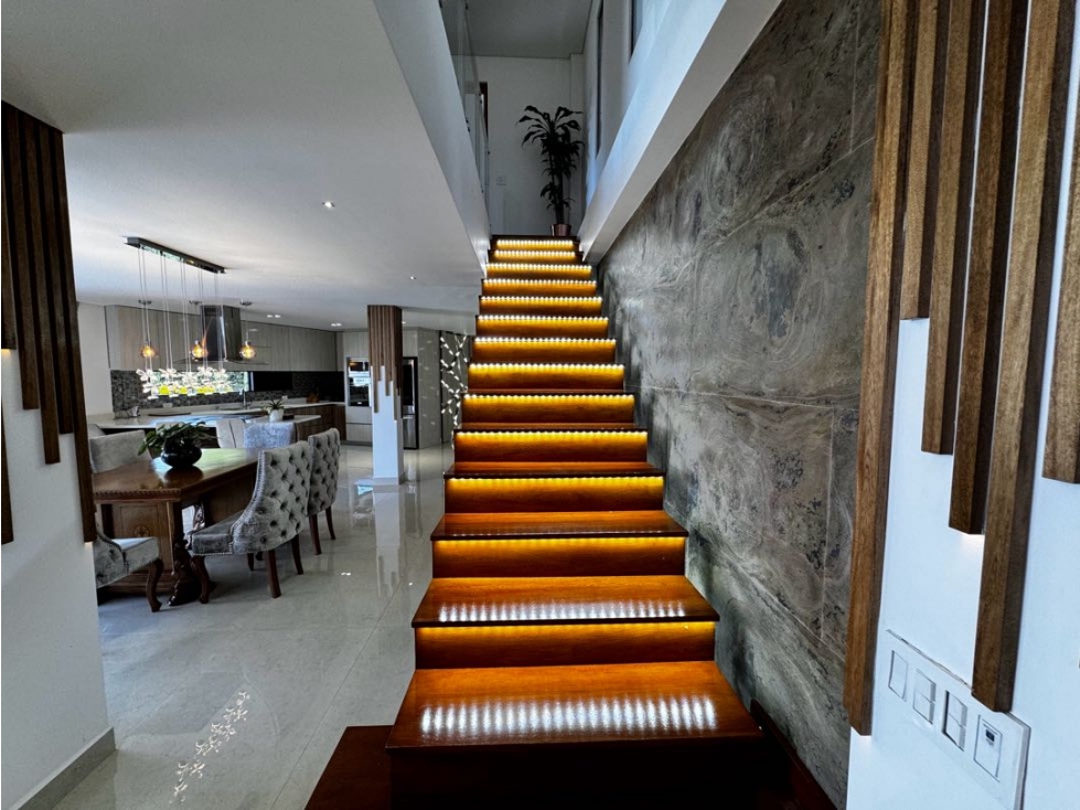 Casa para la Venta en Medellín Sector Las Palmas — foto 2