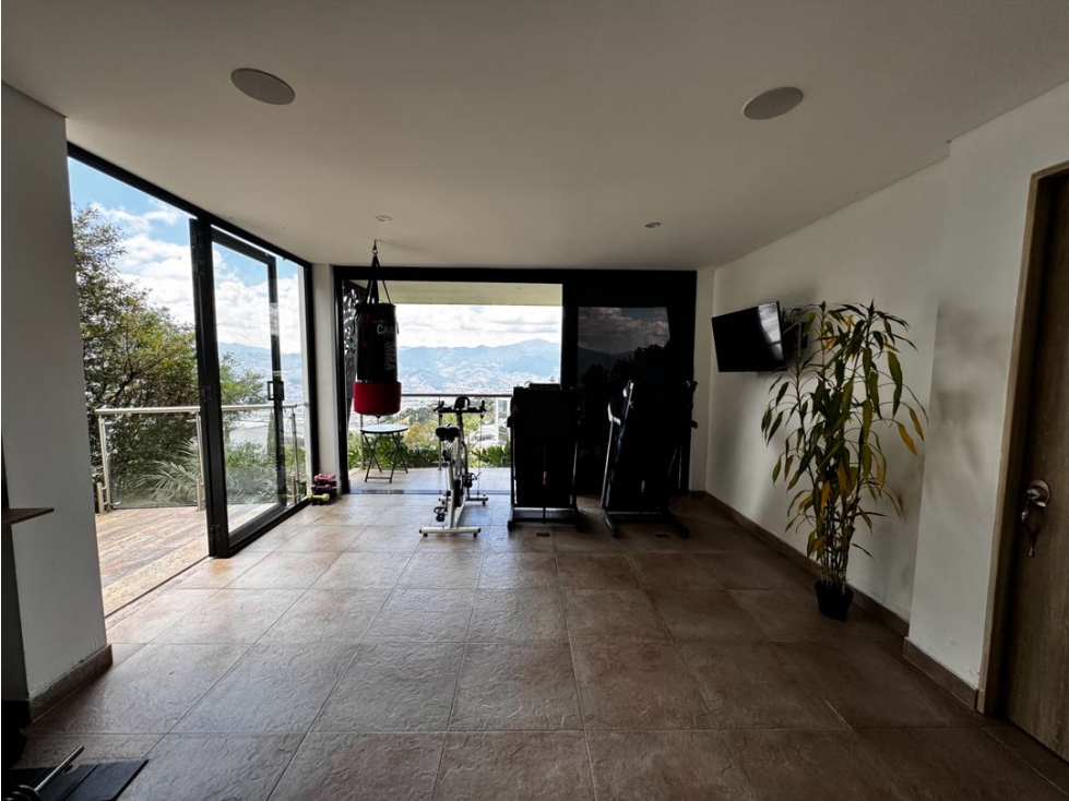Casa para la Venta en Medellín Sector Las Palmas — foto 3