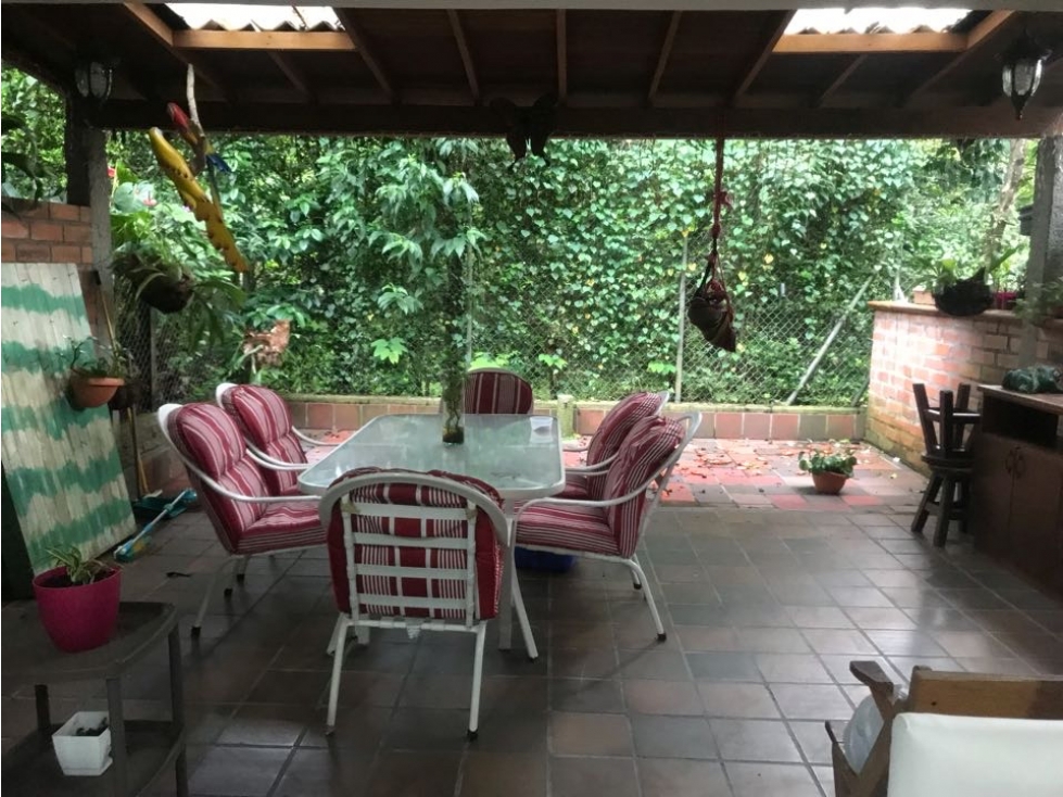 Casa para la venta loma de la brujas