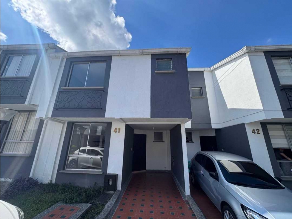 Casa Para la Venta Norte de Armenia Av 19N