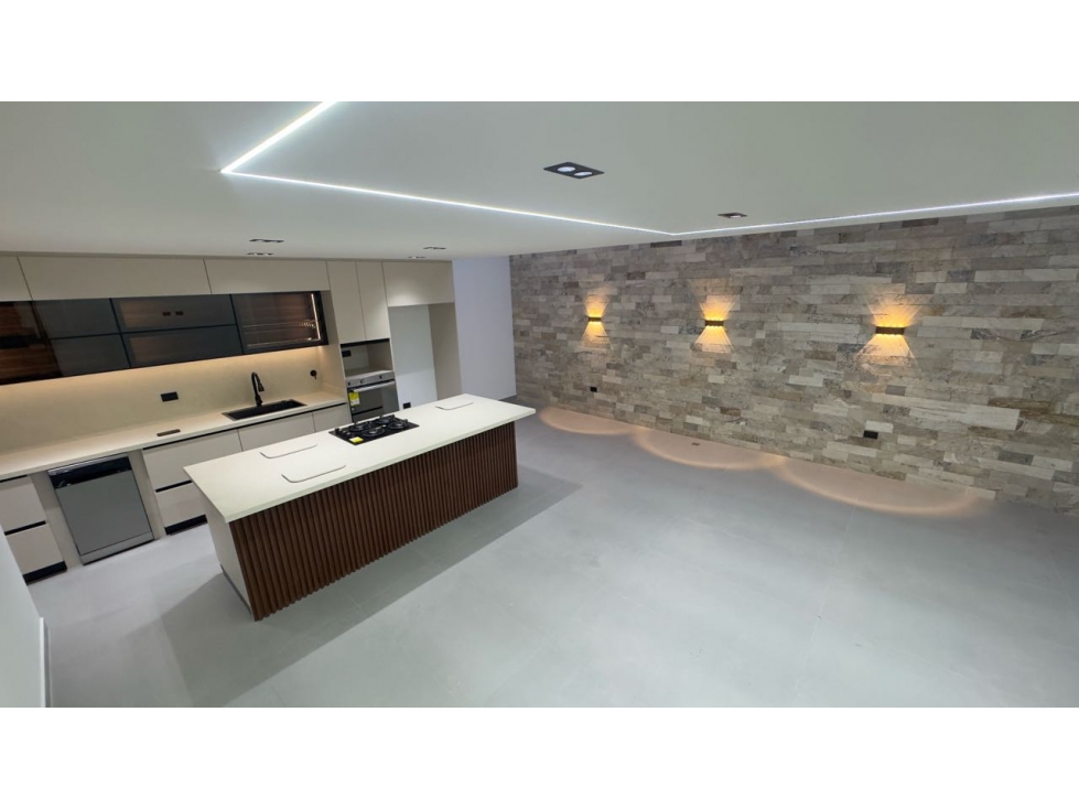 Casa para la venta y para estrenar en unidad cerrada en Llanogrande — foto 3
