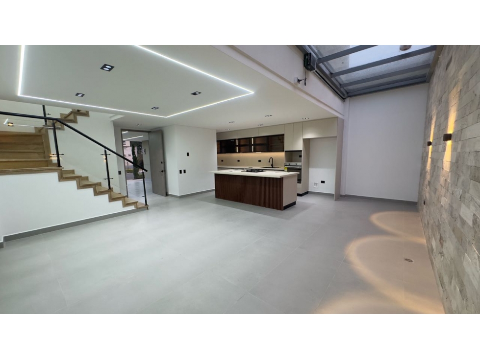 Casa para la venta y para estrenar en unidad cerrada en Llanogrande — foto 5