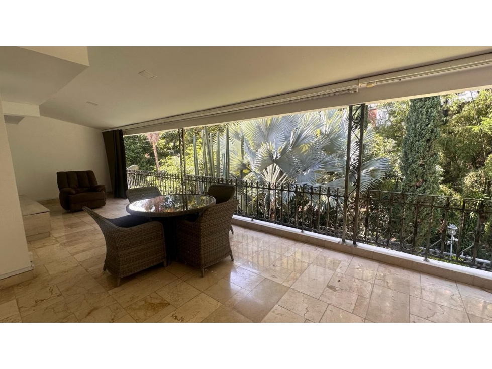 Casa Amoblada en Venta en El Poblado sector San Lucas