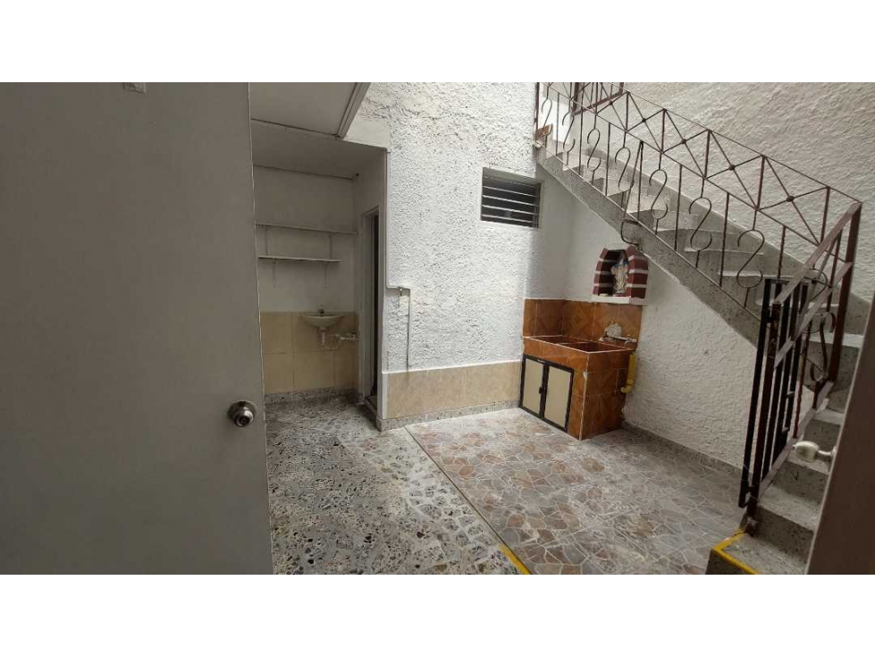 Casa para negocio Belén avenida Bolivariana — foto 5