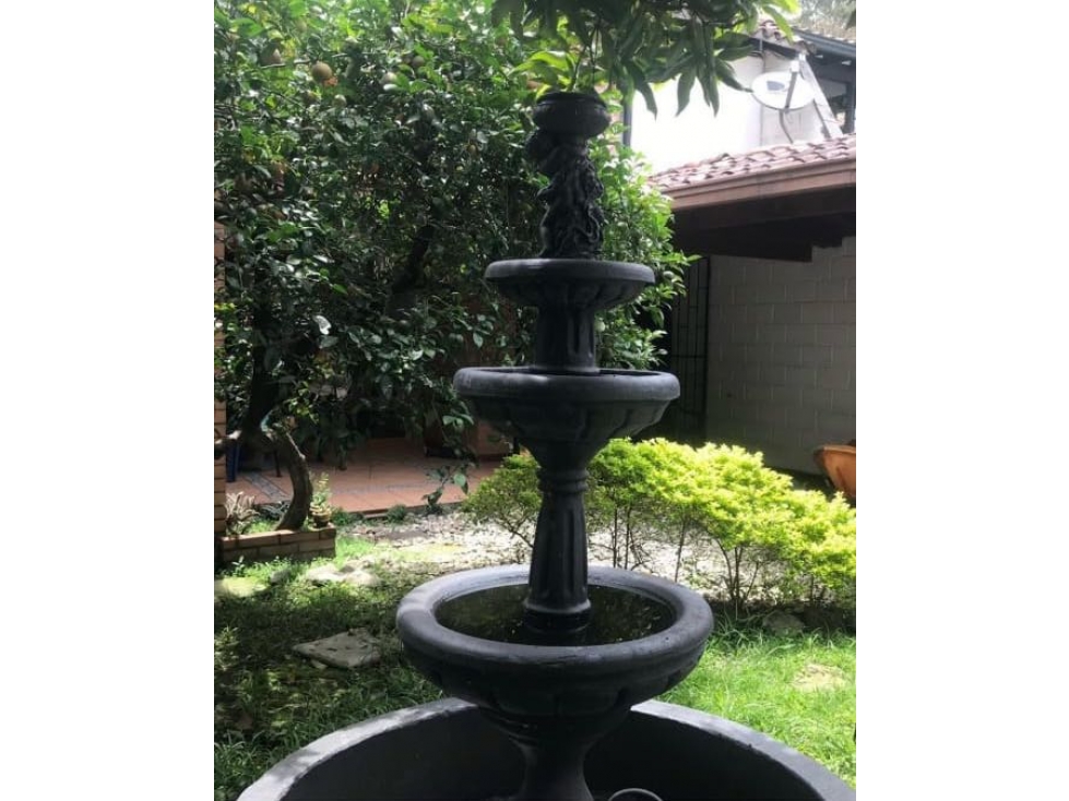CASA PARA OFICINA ENVIGADO CERCA A LA ESTACION METRO AYURA
