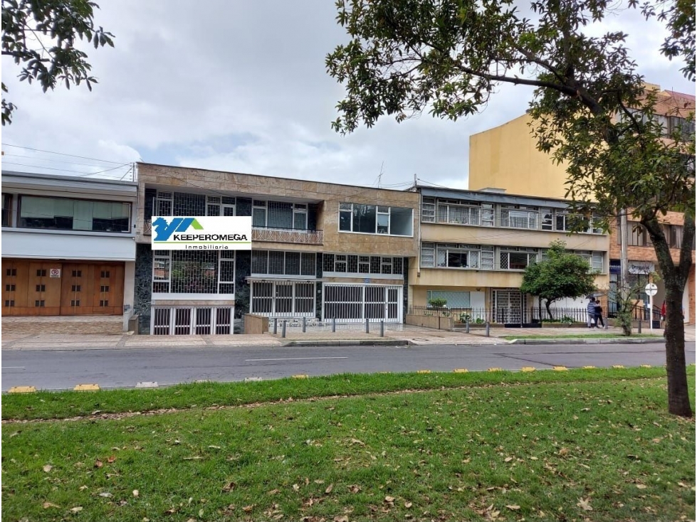 Casa para Oficinas en Venta, La Soledad, Bogotá (Oport. Inversiòn)