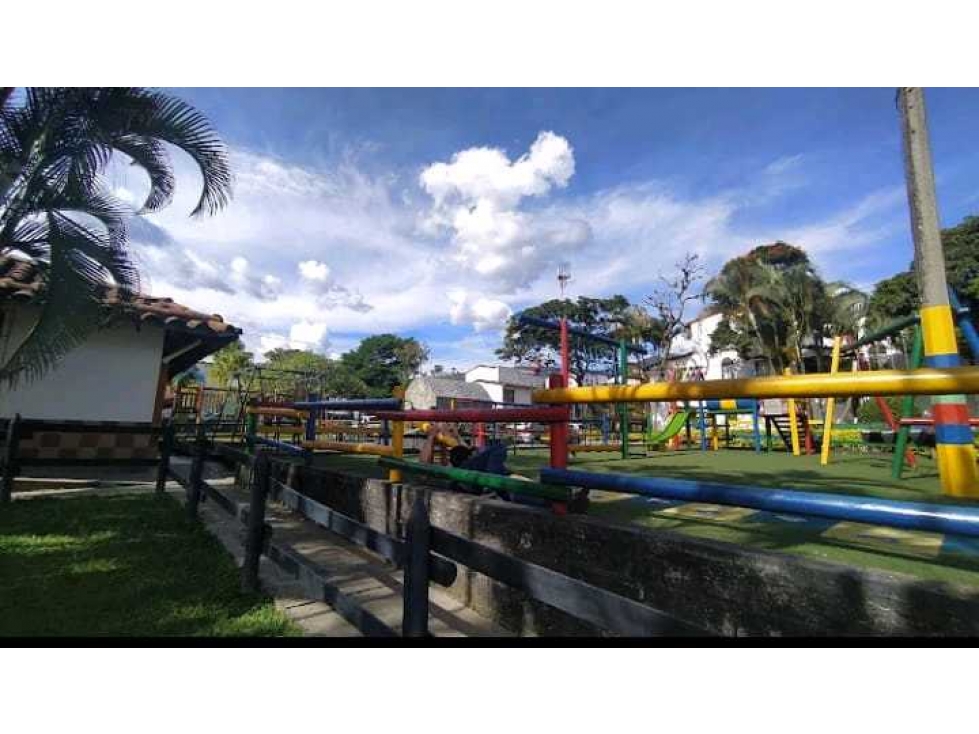 Casa para remodelar en venta envigado cerca al viva alcala vallejuelos — foto 2
