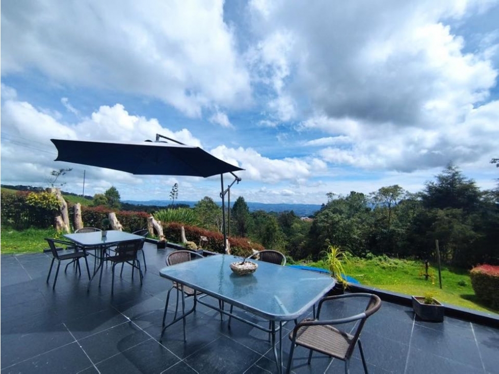 Casa para Arriendo Amoblado en Alto de Palmas - 1