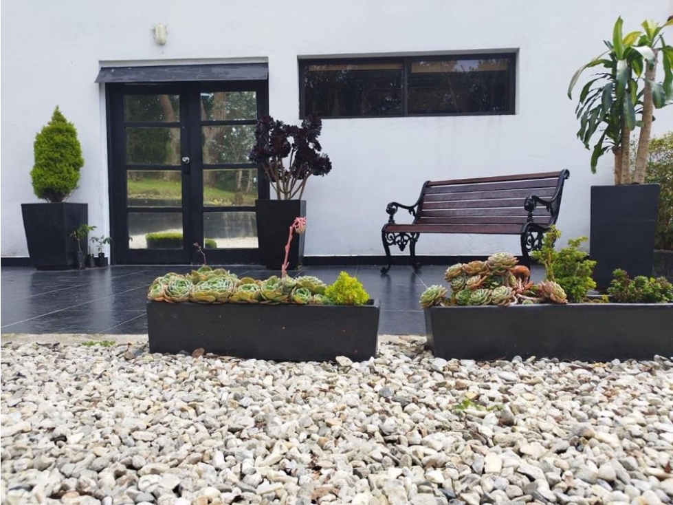 Casa para Arriendo Amoblado en Alto de Palmas - 3