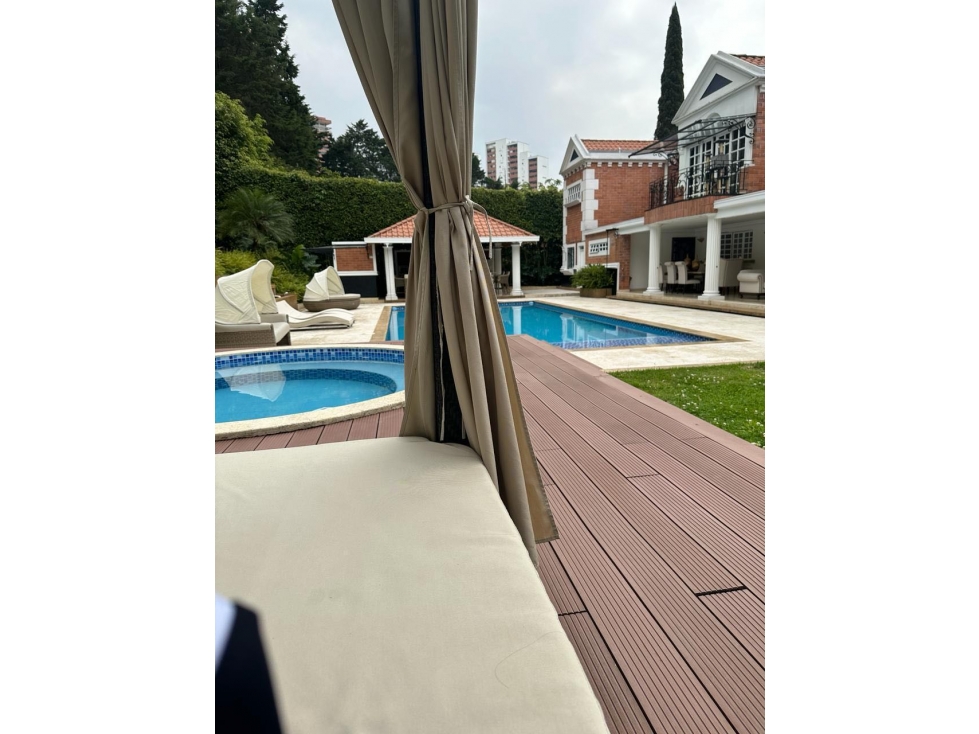 Casa en Arriendo Amoblado en El Poblado