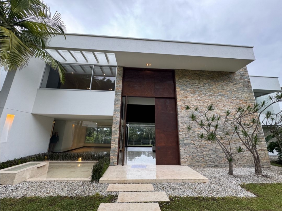 Casa en Arriendo en Llanogrande sector el Club