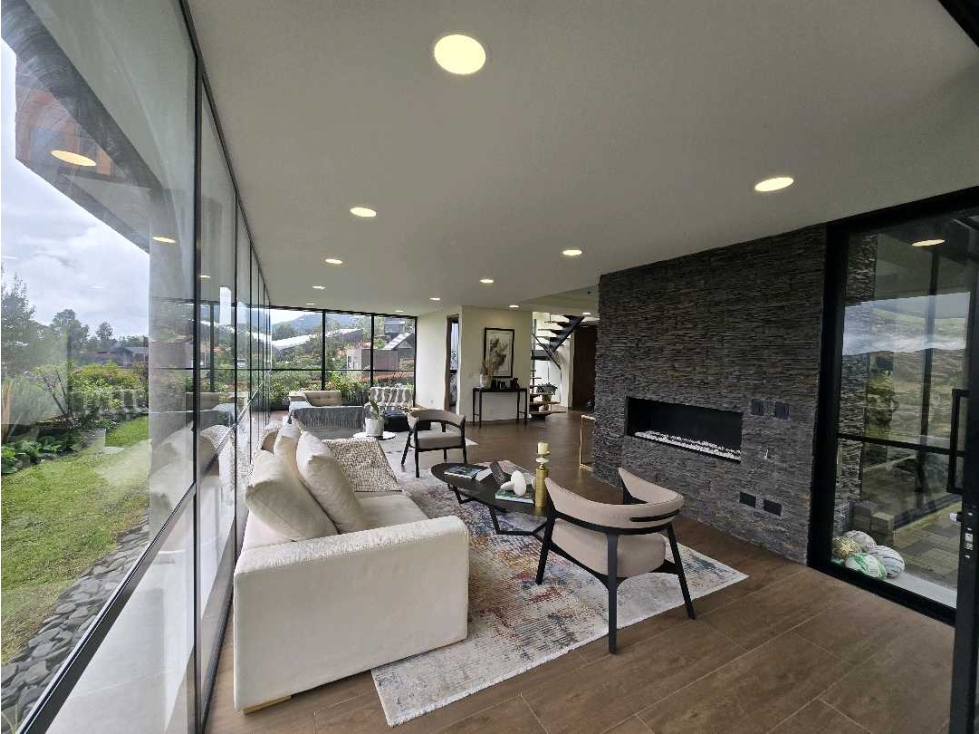 Casa para rentar en El Alto de Las Palmas. Variante aeropuerto. — foto 4