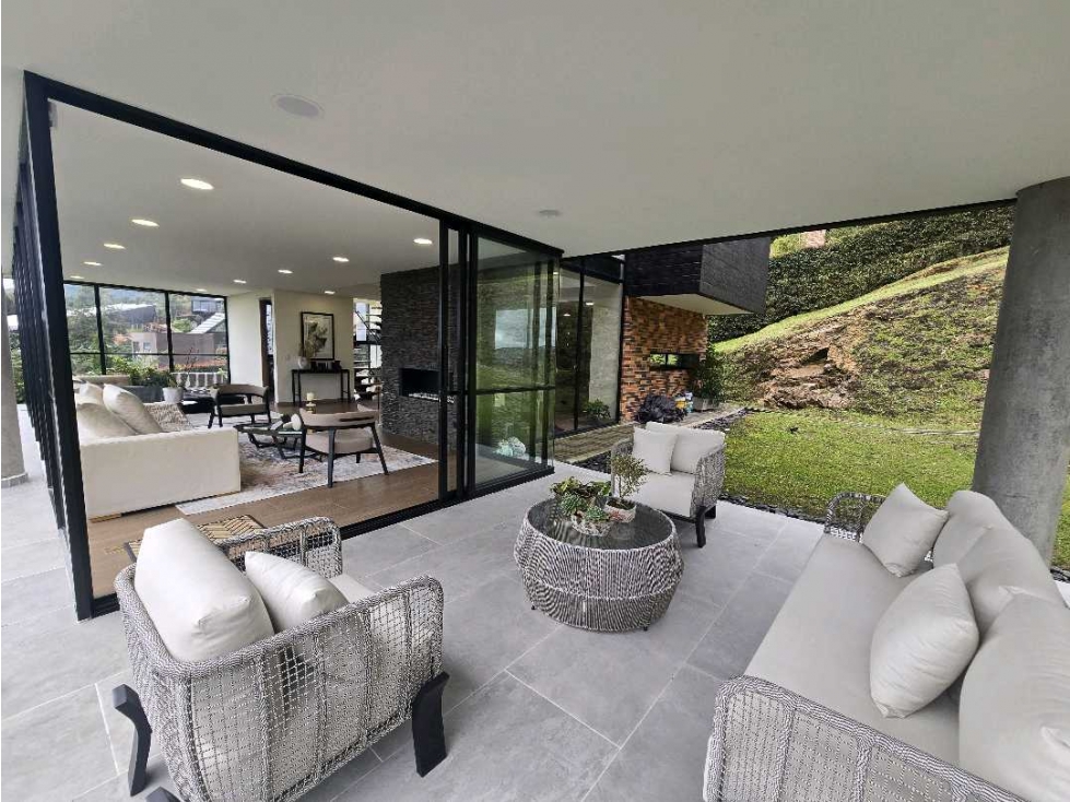 Casa para rentar en El Alto de Las Palmas. Variante aeropuerto. — foto 6