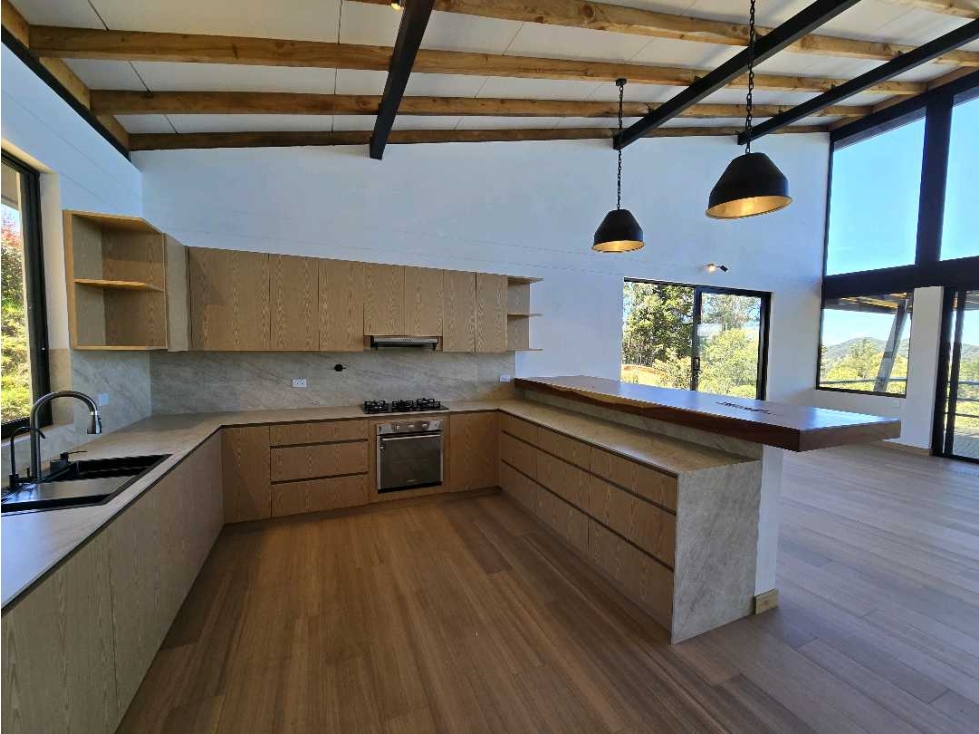 Casa para rentar en La Variante al aeropuerto - Alto de Las Palmas. — foto 4