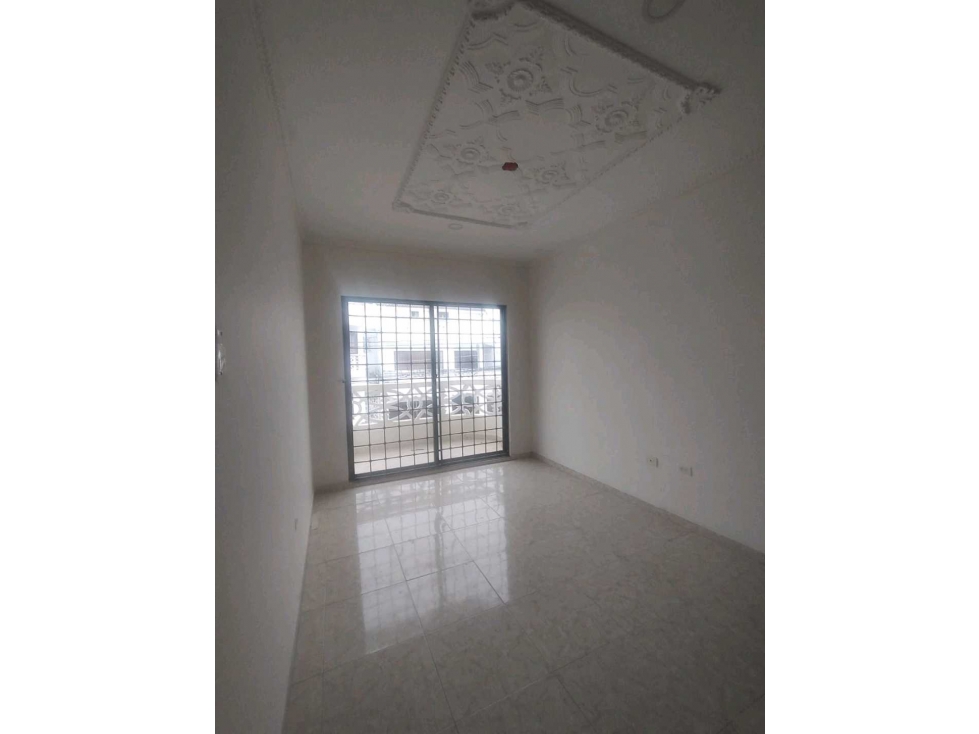 Casa para uso residencial o comercial en arriendo cerca de Alamedas — foto 4