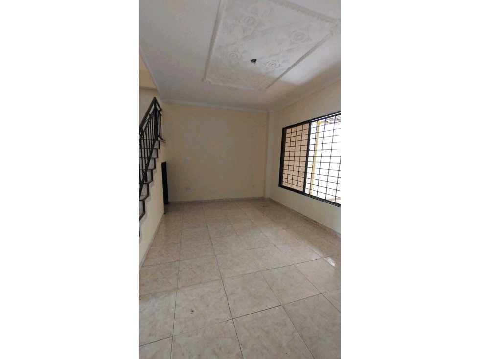 Casa para uso residencial o comercial en arriendo cerca de Alamedas — foto 2