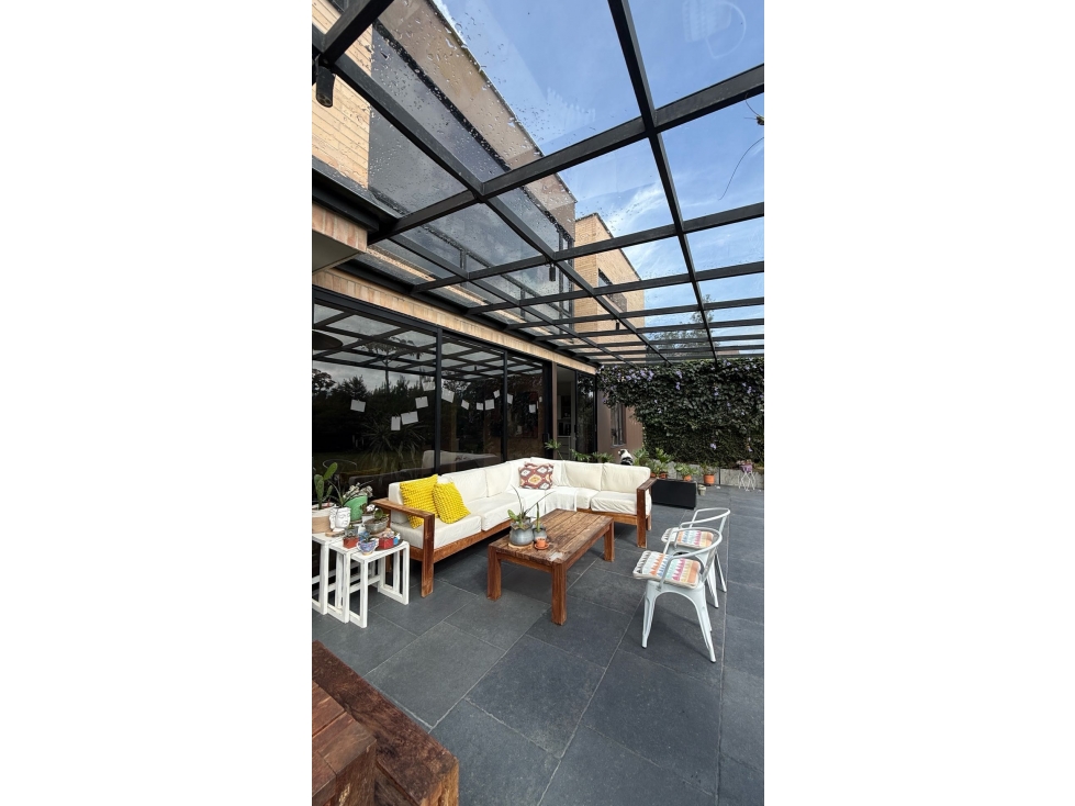 CASA PARA VENTA EN EL ALTO DE LAS PALMAS CERCA A EIA — foto 5
