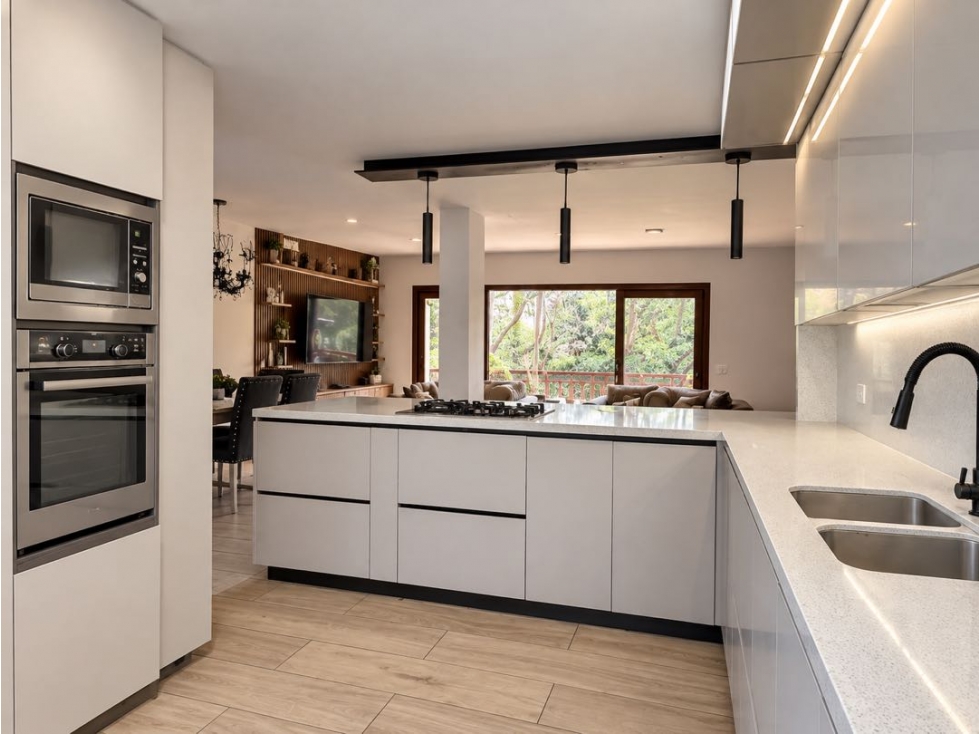 CASA PARA VENTA ENVIGADO SECTOR LOMA DEL ESCOBERO — foto 3