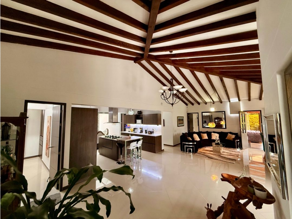 Casa para venta en Llanogrande con precio de oportunidad con Piscina — foto 2