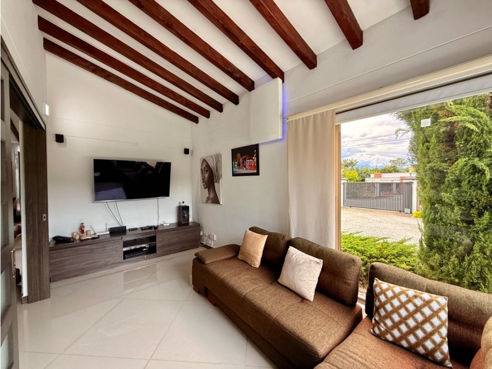 Casa para venta en Llanogrande con precio de oportunidad con Piscina — foto 6