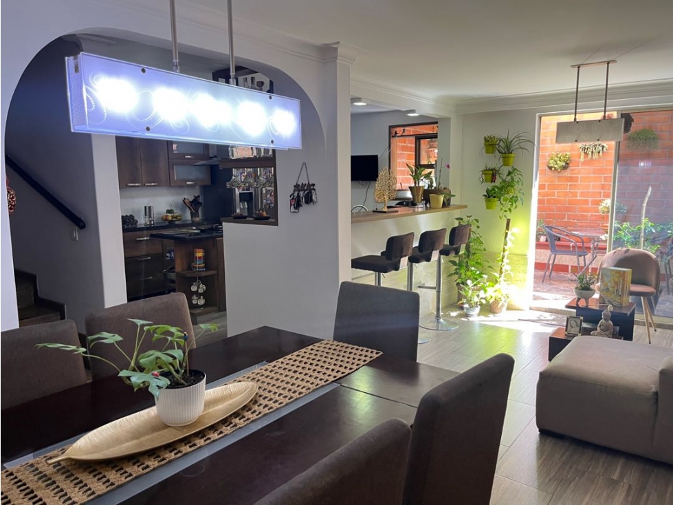 CASA PARA VENTA EN MEDELLÍN SECTOR LA MOTA — foto 2