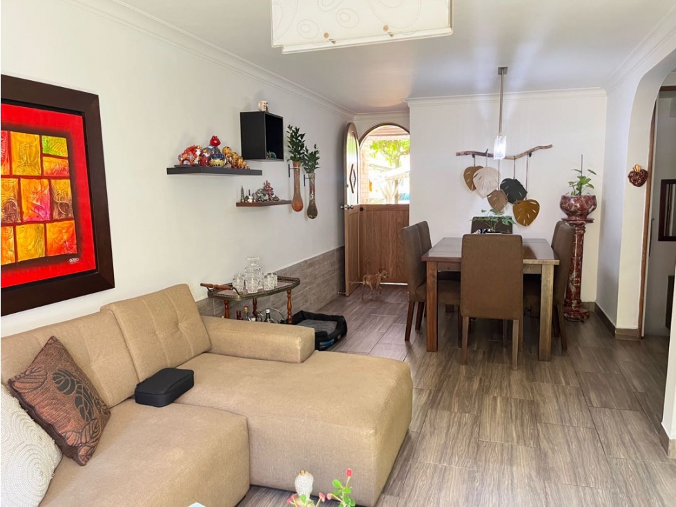 CASA PARA VENTA EN MEDELLÍN SECTOR LA MOTA