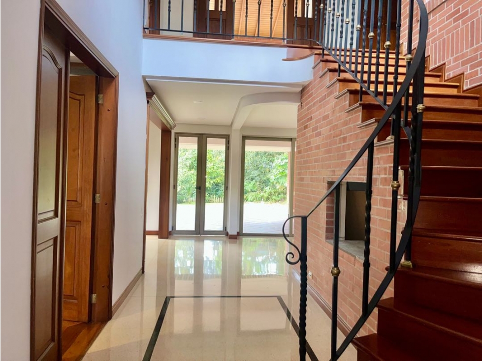 CASA PARA VENTA , MEDELLIN, EL POBLADO SECTOR: LA CALERA — foto 4